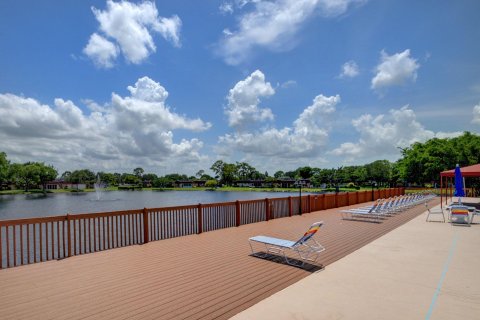 Casa en venta en Lake Worth, Florida, 2 dormitorios, 101.08 m2 № 1180609 - foto 10