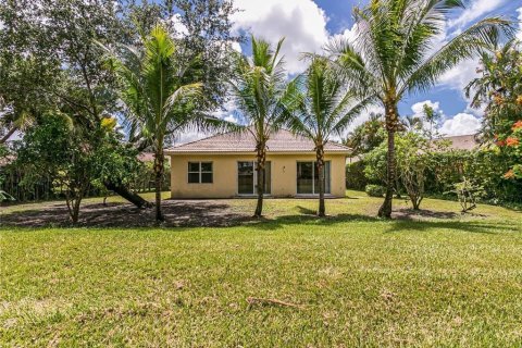 House in Pembroke Pines, Florida 4 bedrooms, 183.76 sq.m. № 1180607 - photo 27