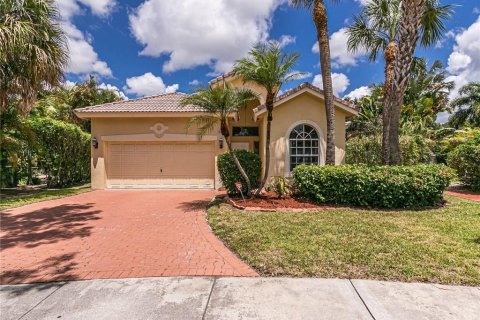 House in Pembroke Pines, Florida 4 bedrooms, 183.76 sq.m. № 1180607 - photo 28