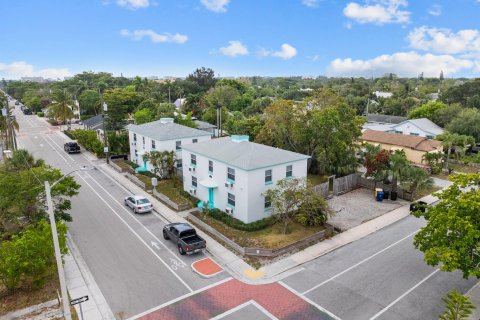 Propiedad comercial en venta en Lake Worth, Florida № 1189868 - foto 2