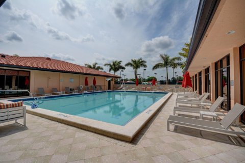 Adosado en venta en Palm Beach Gardens, Florida, 2 dormitorios, 145.11 m2 № 1189905 - foto 18