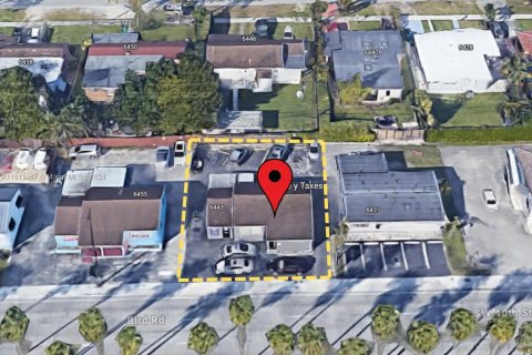 Commercial property in Miami, Florida № 944606 - photo 22