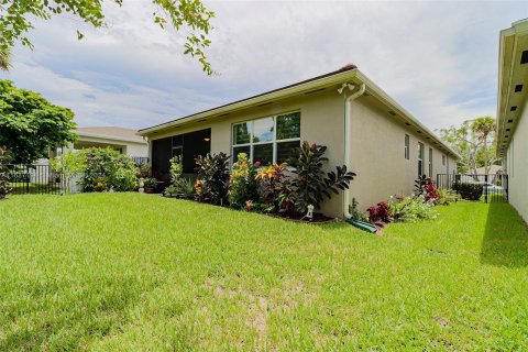 House in West Palm Beach, Florida 3 bedrooms, 159.98 sq.m. № 1309761 - photo 15