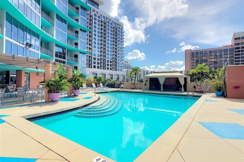 Condominio en venta en Orlando, Florida, 1 dormitorio, 71.63 m2 № 1136879 - foto 24