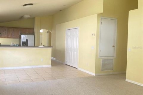 House in Orlando, Florida 4 bedrooms, 200.02 sq.m. № 1386915 - photo 11