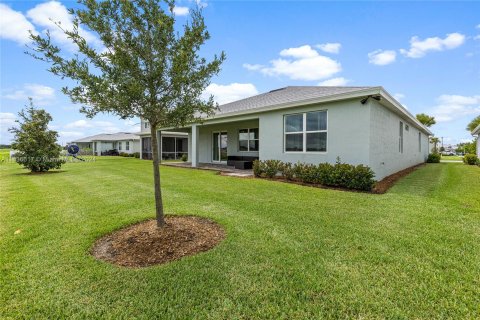 Villa ou maison à louer à Port St. Lucie, Floride: 5 chambres, 260.96 m2 № 1351617 - photo 8