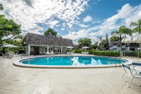 Copropriété à vendre à Oakland Park, Floride: 2 chambres, 97.55 m2 № 1351621 - photo 5