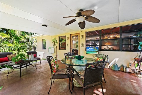 Casa en venta en Miami Springs, Florida, 3 dormitorios, 144.18 m2 № 1102745 - foto 16
