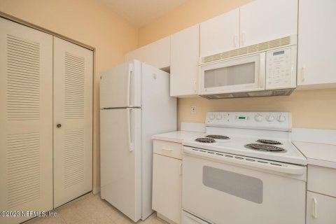 Condo in Saint Augustine, Florida, 1 bedroom  № 771821 - photo 12