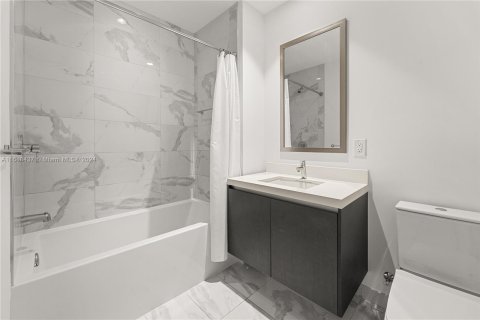 Copropriété à vendre à Miami, Floride: 1 chambre, 110.09 m2 № 1315515 - photo 14