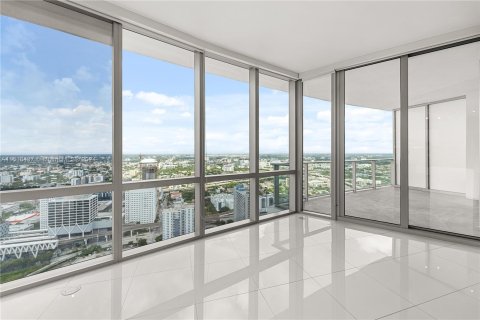 Condo in Miami, Florida, 1 bedroom  № 1315515 - photo 7