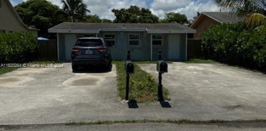 Immobilier commercial à Delray Beach, Floride 82.78 m2 № 1315514