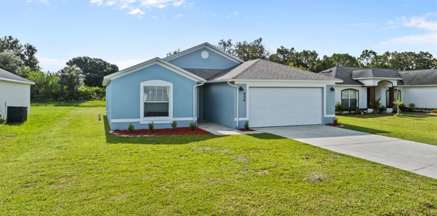 House in Kissimmee, Florida 3 bedrooms, 132.94 sq.m. № 1303632