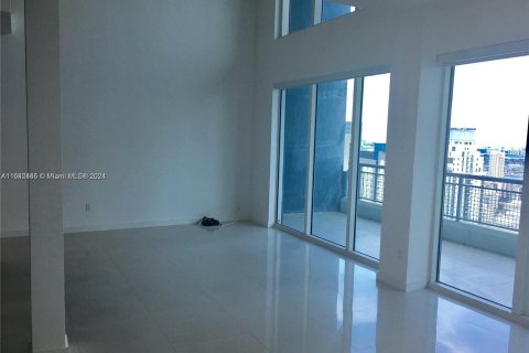 Copropriété à louer à Miami, Floride: 2 chambres, 116.59 m2 № 1354654 - photo 12