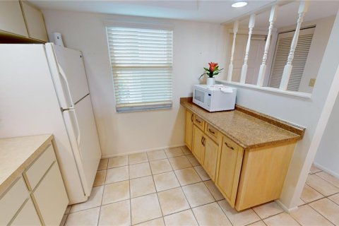 Condo in Punta Gorda, Florida, 2 bedrooms  № 1342618 - photo 11