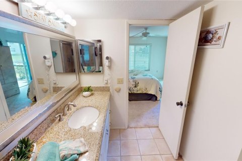 Condo in Punta Gorda, Florida, 2 bedrooms  № 1342618 - photo 27