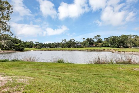 House in Longwood, Florida 4 bedrooms, 196.77 sq.m. № 1342617 - photo 2