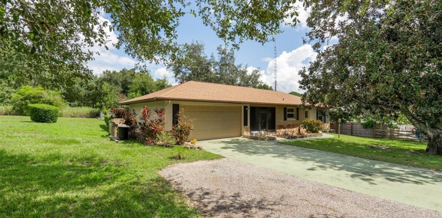 Casa en Clermont, Florida 3 dormitorios, 121.24 m2 № 1349950