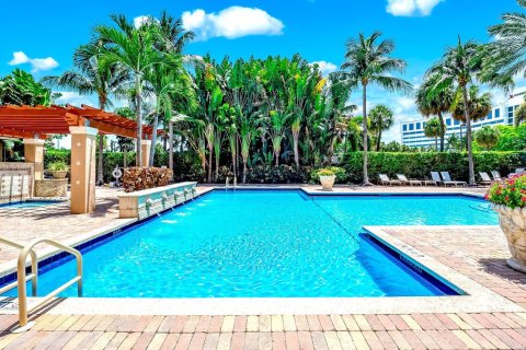 Condo in West Palm Beach, Florida, 2 bedrooms  № 1207839 - photo 5