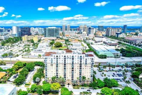 Condo in West Palm Beach, Florida, 2 bedrooms  № 1207839 - photo 24