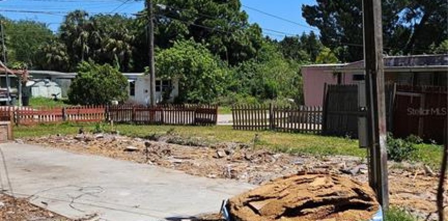 Terrain à Port Richey, Floride № 1126163