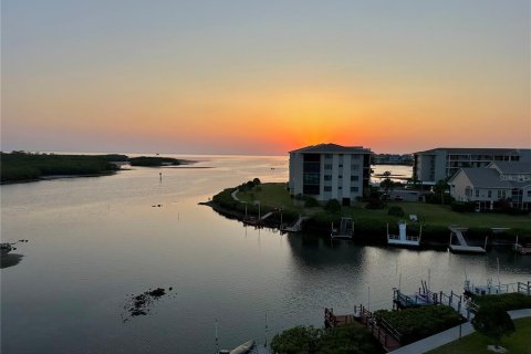 Copropriété à vendre à Port Richey, Floride: 2 chambres, 129.97 m2 № 1190148 - photo 6