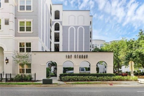 Condo in Orlando, Florida, 1 bedroom  № 1191716 - photo 1