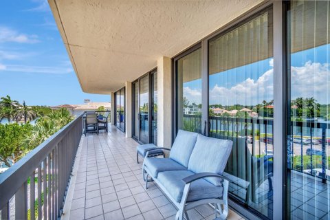 Copropriété à vendre à Highland Beach, Floride: 3 chambres, 204.38 m2 № 1188615 - photo 15