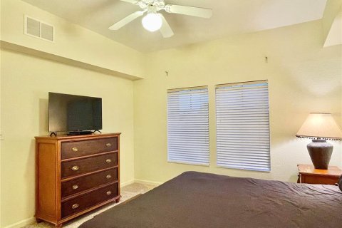 Condo in Orlando, Florida, 3 bedrooms  № 1428982 - photo 12