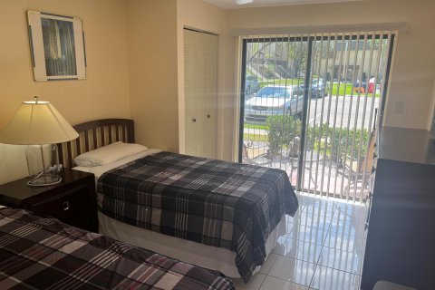 Condo in Deerfield Beach, Florida, 3 bedrooms  № 1079389 - photo 9