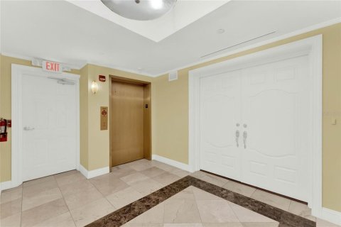 Condo in Winter Park, Florida, 3 bedrooms  № 1370053 - photo 6