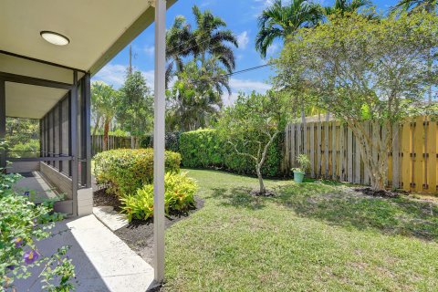 Casa en venta en Oakland Park, Florida, 3 dormitorios, 148.18 m2 № 1160724 - foto 8