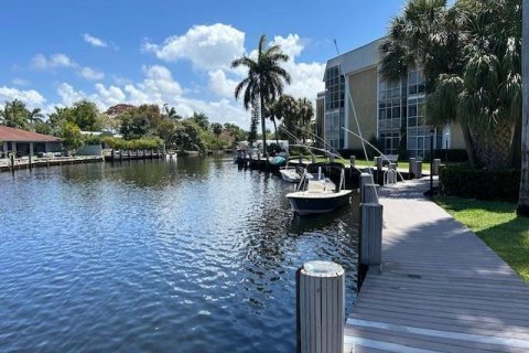 Condo in Oakland Park, Florida, 1 bedroom  № 1160723 - photo 24