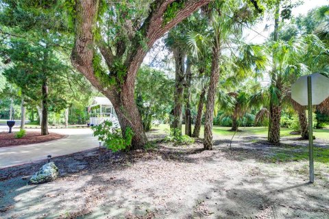 Casa en venta en Homosassa, Florida, 2 dormitorios, 71.35 m2 № 1347186 - foto 3