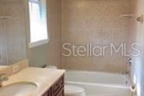 Townhouse in Tampa, Florida 3 bedrooms, 144.93 sq.m. № 1347496 - photo 9