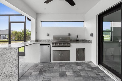 Casa en venta en Cape Coral, Florida, 4 dormitorios, 186.73 m2 № 885336 - foto 23