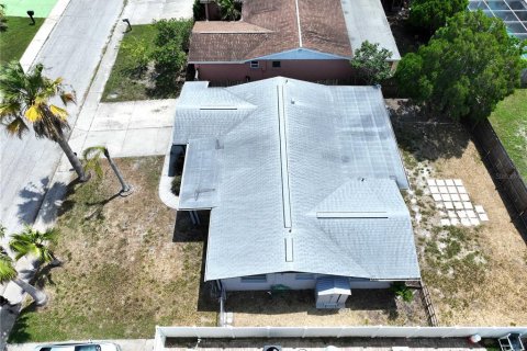 House in Holiday, Florida 2 bedrooms, 108.32 sq.m. № 1336855 - photo 10