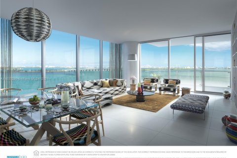 Condominio en venta en Miami, Florida, 4 dormitorios, 351.91 m2 № 1222264 - foto 6