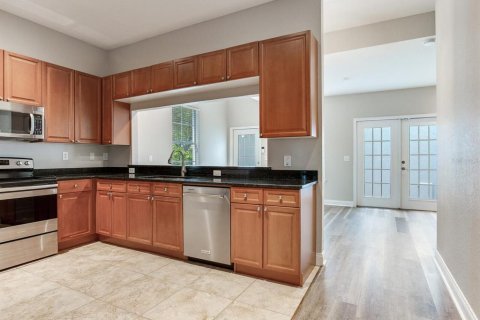 Townhouse in Tampa, Florida 3 bedrooms, 264.77 sq.m. № 652925 - photo 8