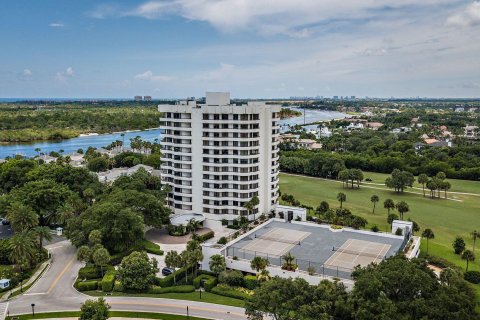 Condo in Jupiter, Florida, 2 bedrooms  № 1096440 - photo 1