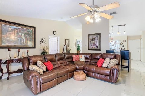 Villa ou maison à vendre à Kissimmee, Floride: 3 chambres, 131.36 m2 № 1246300 - photo 8