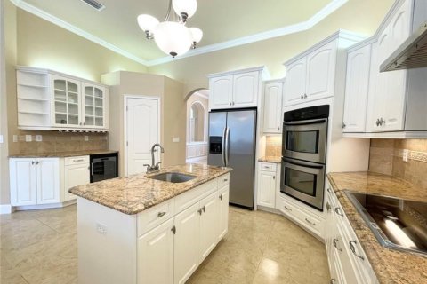 House in Gainesville, Florida 6 bedrooms, 460.42 sq.m. № 294168 - photo 9