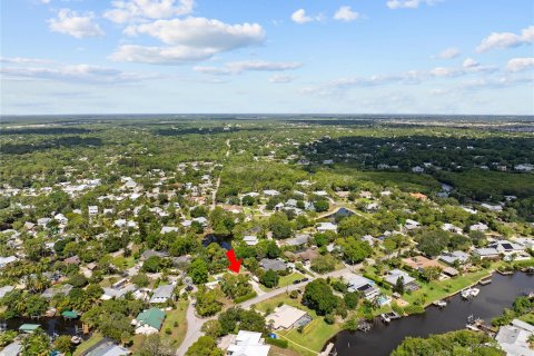 House in Palm City, Florida 3 bedrooms, 173.54 sq.m. № 1225879 - photo 1