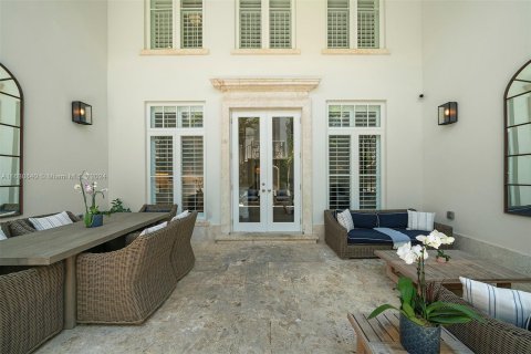 Touwnhouse à vendre à Coral Gables, Floride: 4 chambres, 323.76 m2 № 1291508 - photo 20