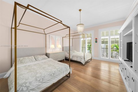 Adosado en venta en Coral Gables, Florida, 4 dormitorios, 323.76 m2 № 1291508 - foto 18