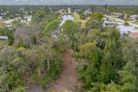 Terreno en venta en Englewood, Florida № 941929 - foto 26