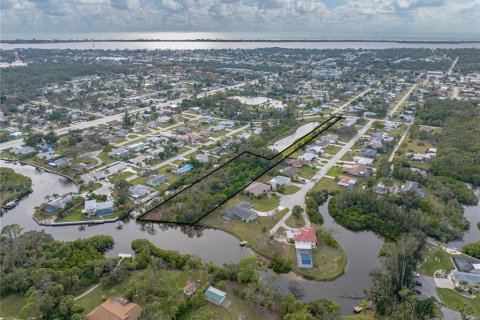 Terreno en venta en Englewood, Florida № 941929 - foto 8