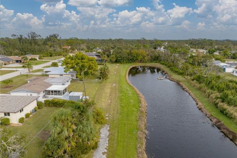 Terreno en venta en Englewood, Florida № 941929 - foto 14