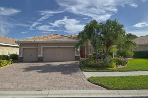 Casa en venta en North Port, Florida, 4 dormitorios, 225.2 m2 № 1356262 - foto 1