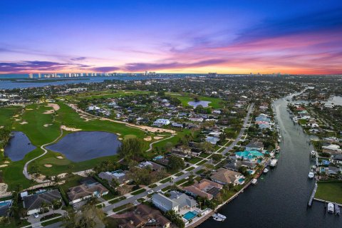 Villa ou maison à vendre à North Palm Beach, Floride: 4 chambres, 288 m2 № 1104505 - photo 27